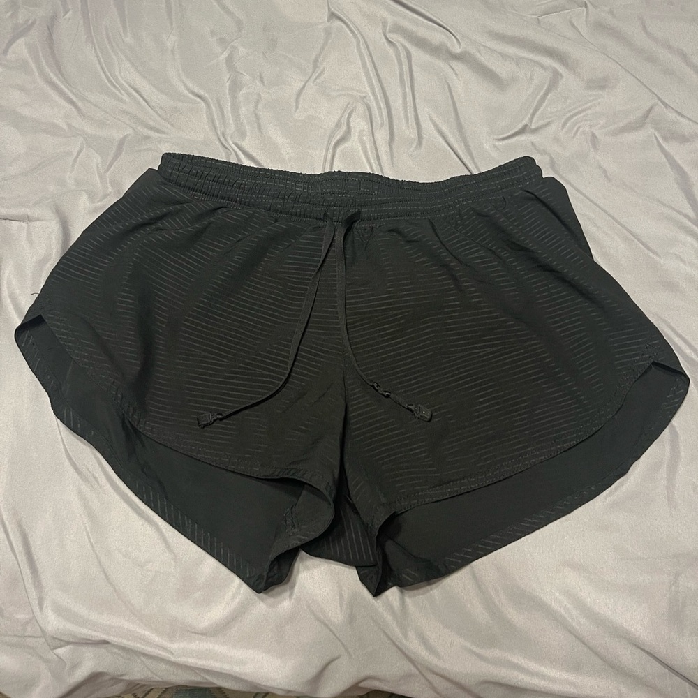 Old Navy Active Shorts Size S
